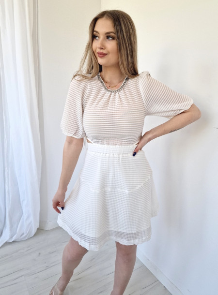Dress cut off at the back 12062 white