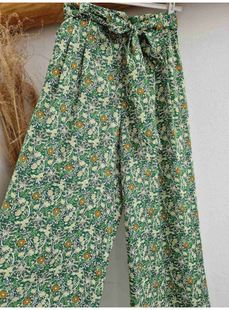 Wide-leg trousers 13056 green 2