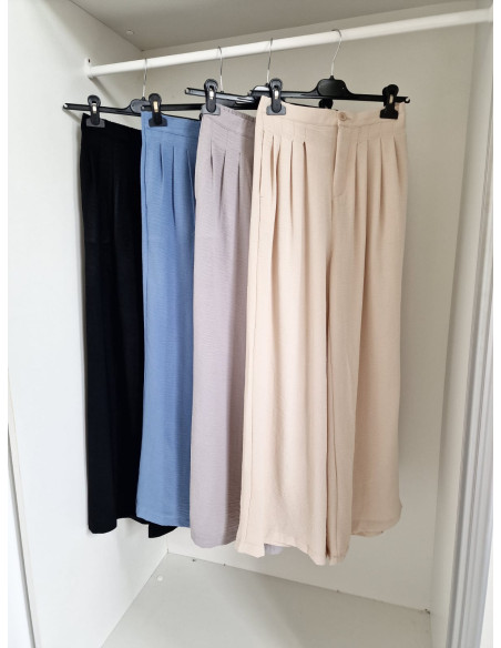 Spodnie z zakładkami 1590