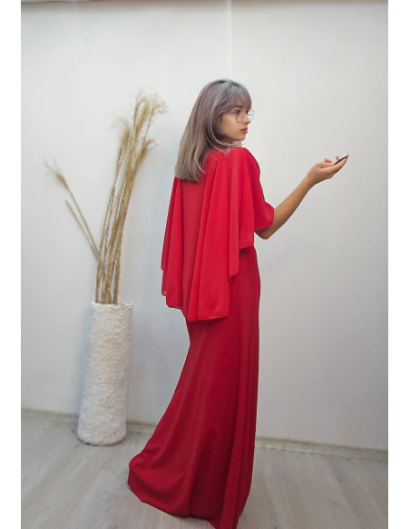 Sukienka z pelerynką 37868