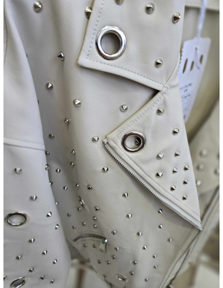 Ramoneska ćwieki 0842