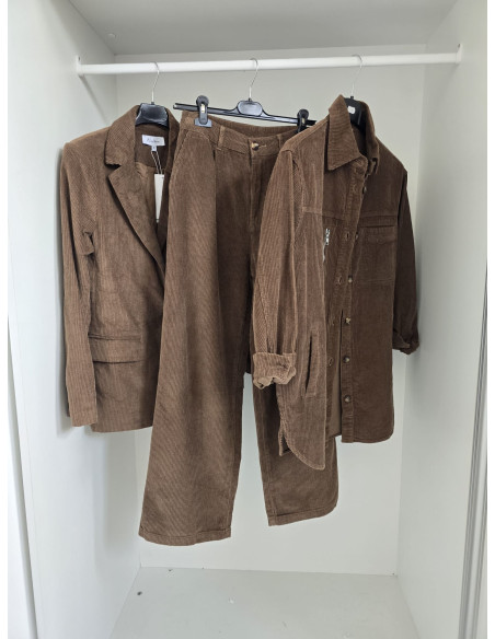 Spodnie sztruks J0463