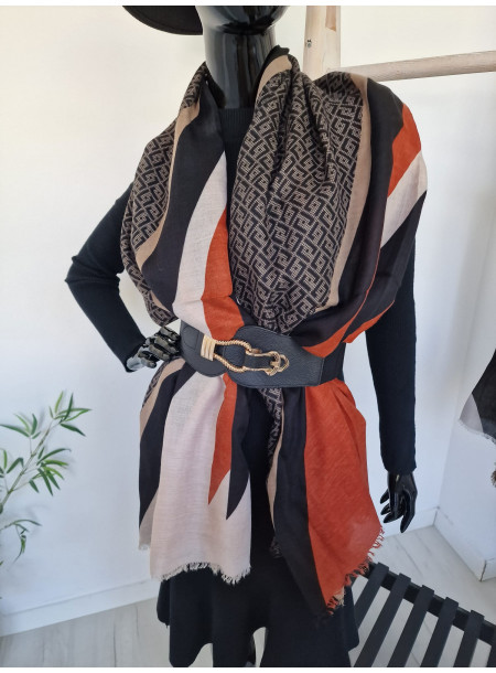 Obszerny szal wiskoza 3019