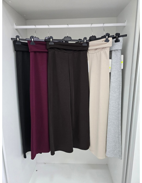 Masełkowe spodnie 2202