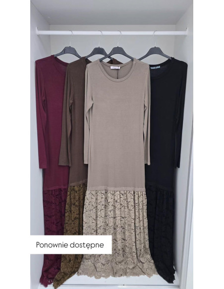 Sukienka z koronką 5967 2