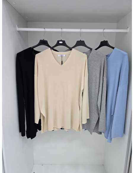 Dłuższy wiskozowy sweter 596