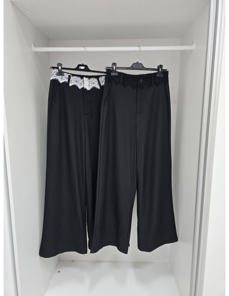 Spodnie szeroka nogawka