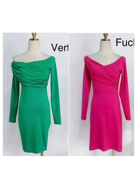 Elegancka sukienka R1625 różowa